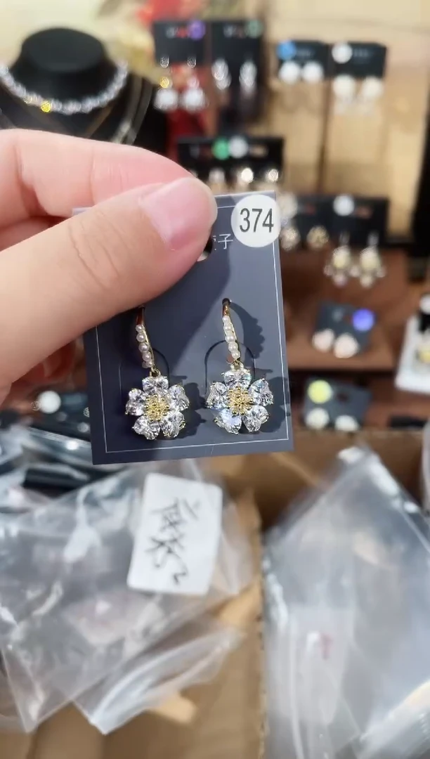 铜合金合成立方氧化锆925银萱374