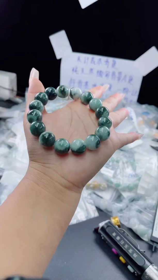 未镶嵌定制翡翠珠串13.7
