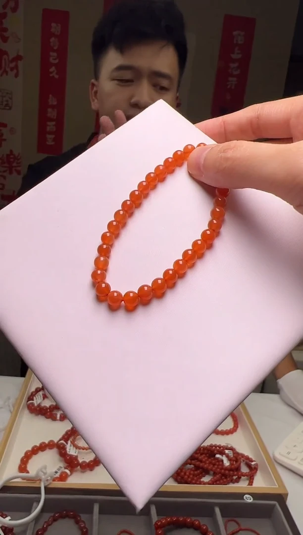 未镶嵌mm南红玛瑙云南保山河湾冰红圆珠手串5mm