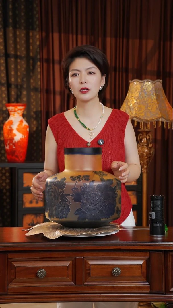 琉璃手工艺品格雷