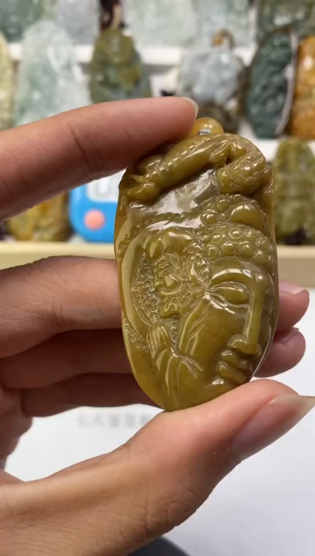 颈饰未镶嵌翡翠天然翡翠