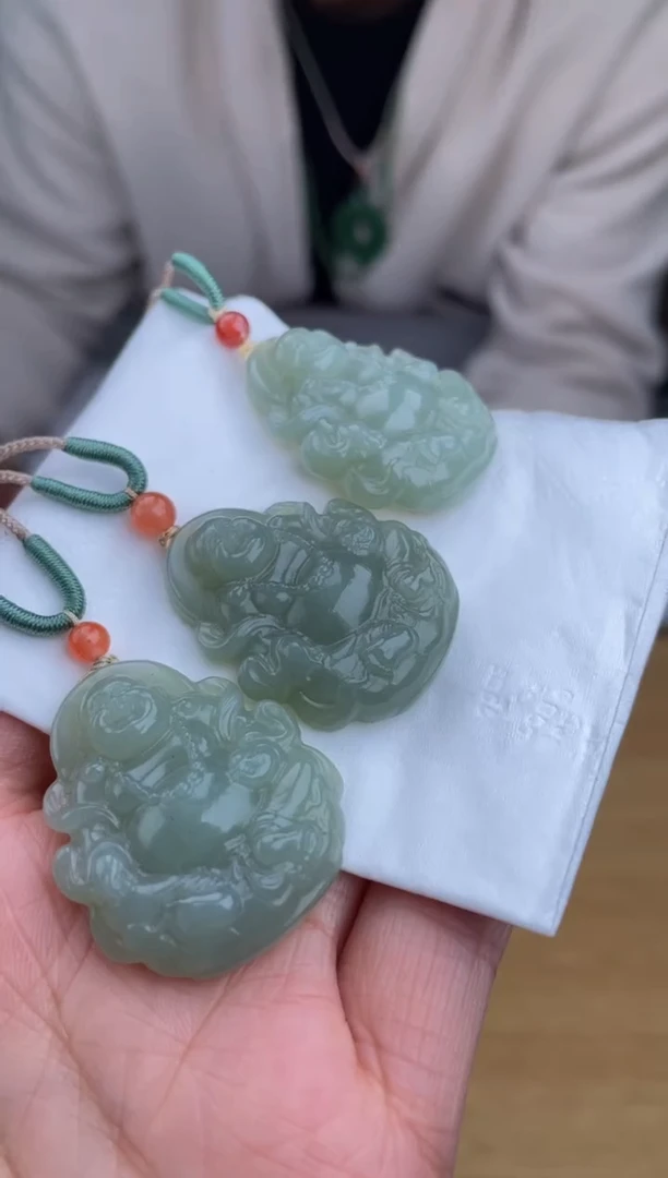 【闪购商品】定制和田玉天然和田玉多样性发其一