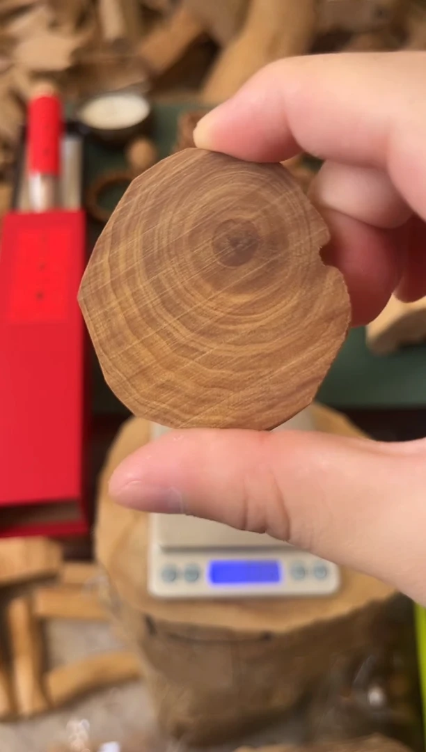 檀香木其他正区老山檀 片片14.9克  16号