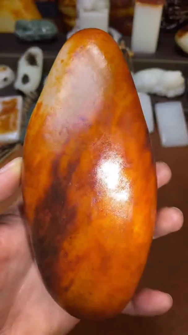 和田玉未镶嵌摆件心****…和田玉