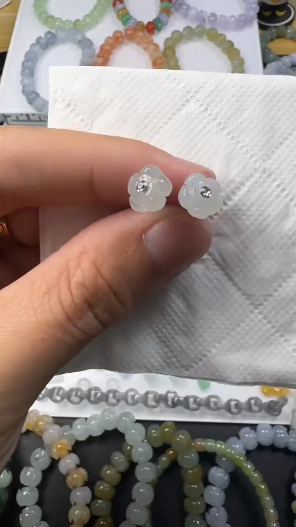 颈饰未镶嵌翡翠【闪购商品】 天然翡翠