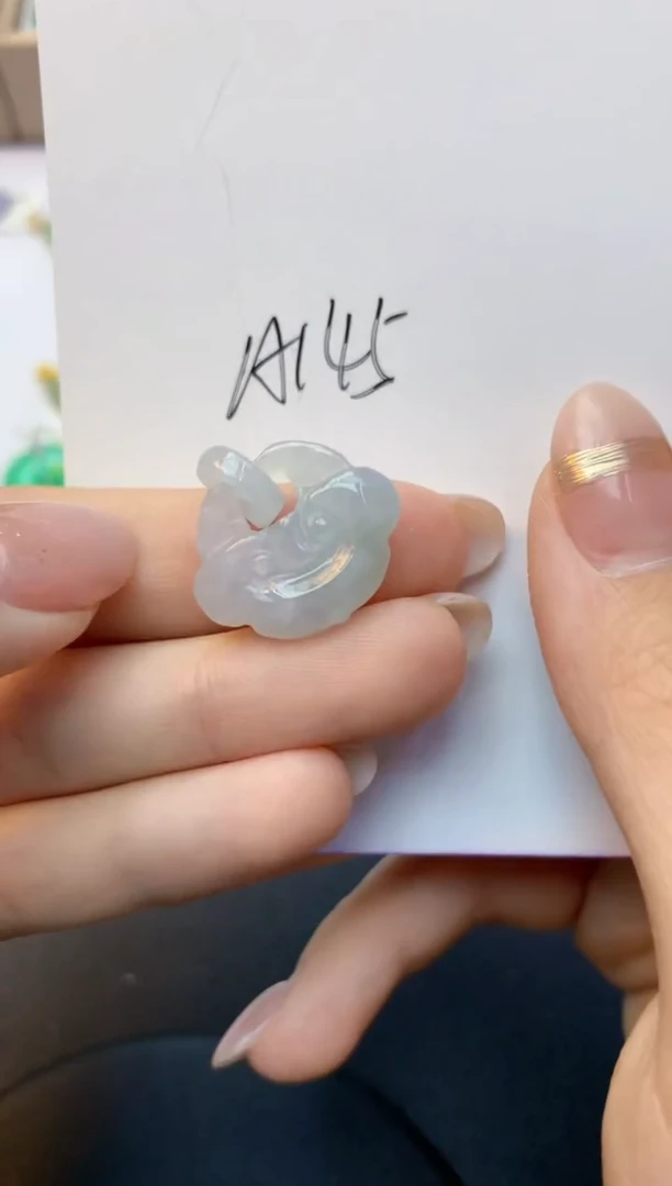 颈饰未镶嵌翡翠天然A货缅甸翡翠百元以上9元证书费自理