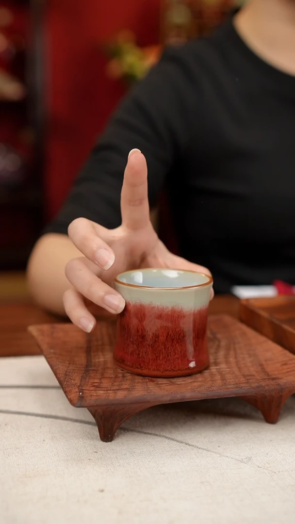 【闪购商品】摆件小师妹-钧瓷-信任