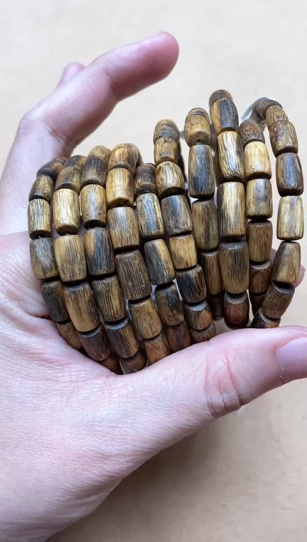 【闪购商品】沉香手串海南棋楠红金猊随型单圈多样性发其一