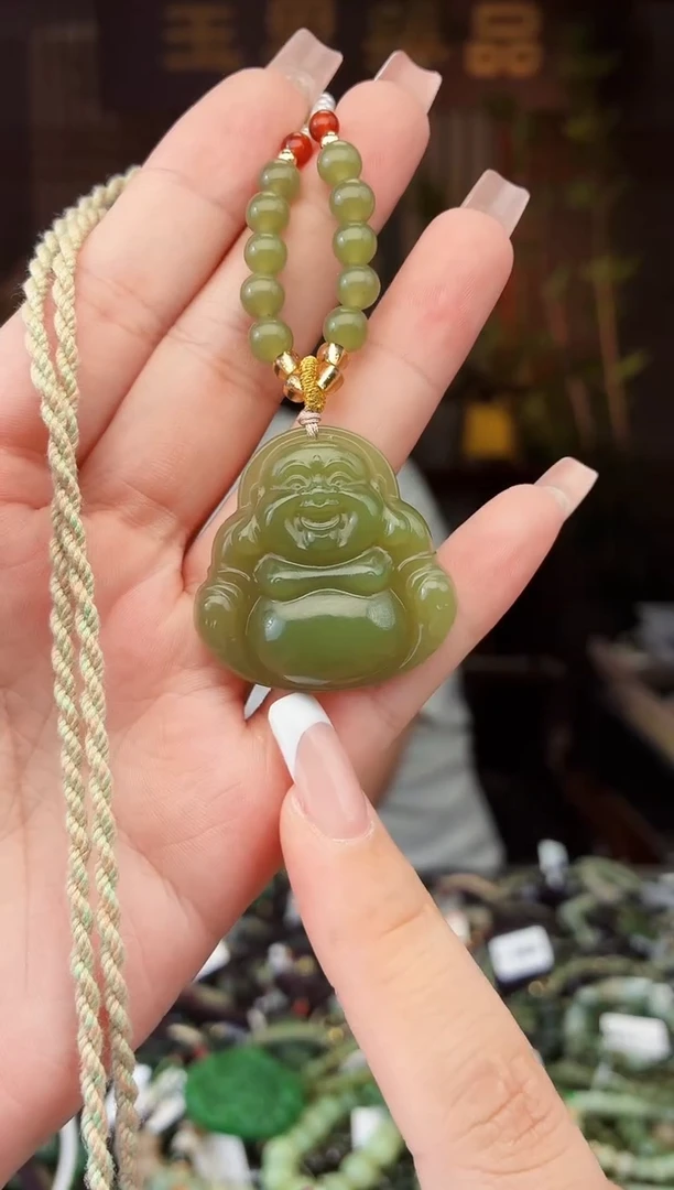 和田玉未镶嵌颈饰拍一发一