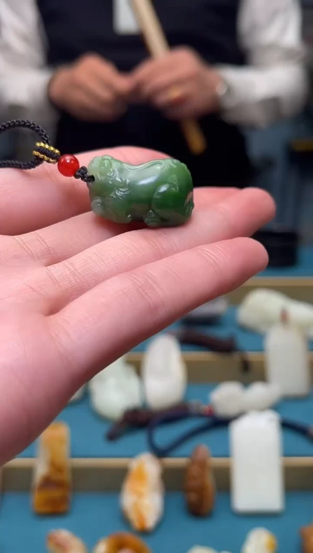 【闪购商品】和田玉颈饰未镶嵌吊坠 多样性发货拍一发一