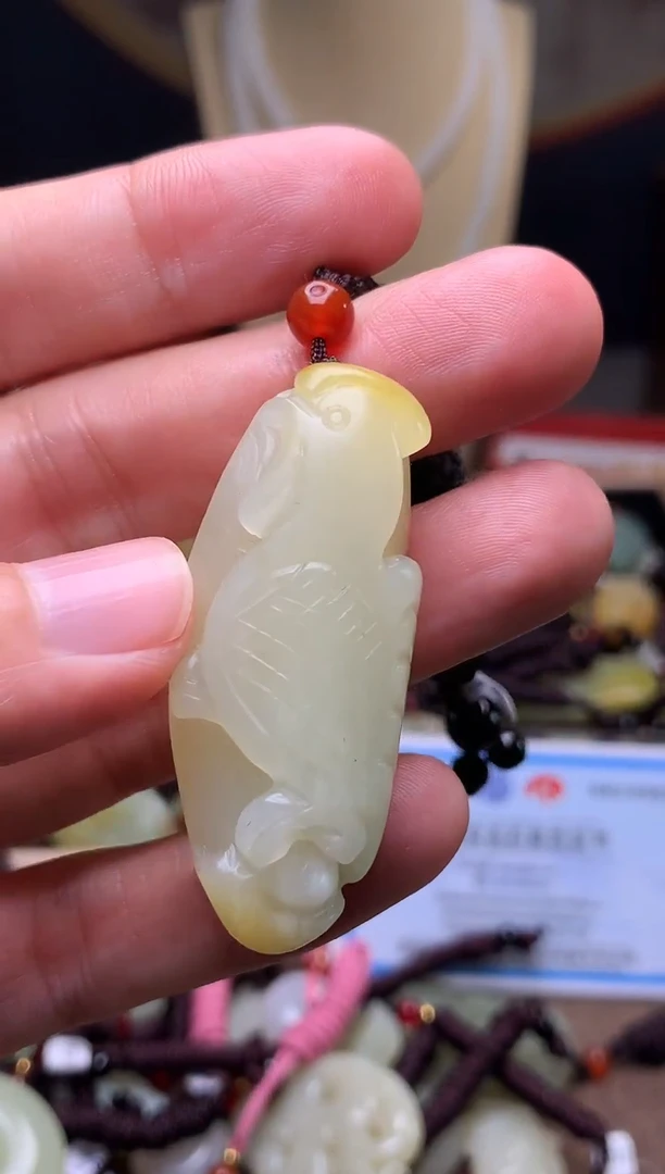 颈饰未镶嵌和田玉新疆料青海料清水和田玉吊坠