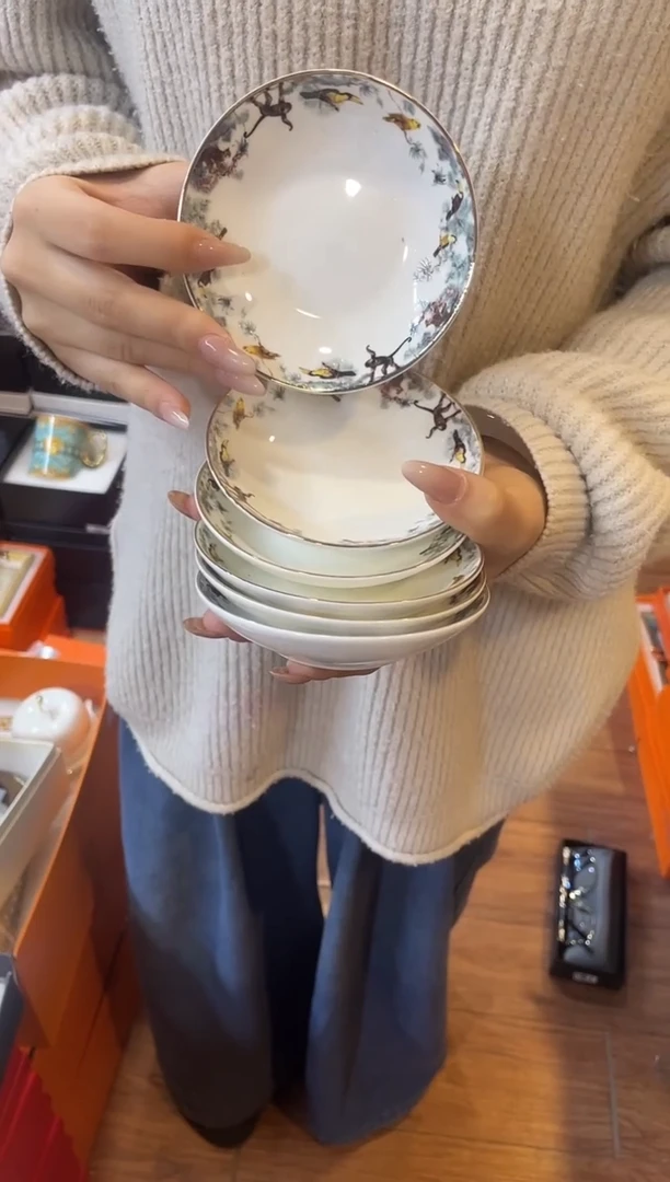 杯鸿辉家品牌瓷器，京东包邮！