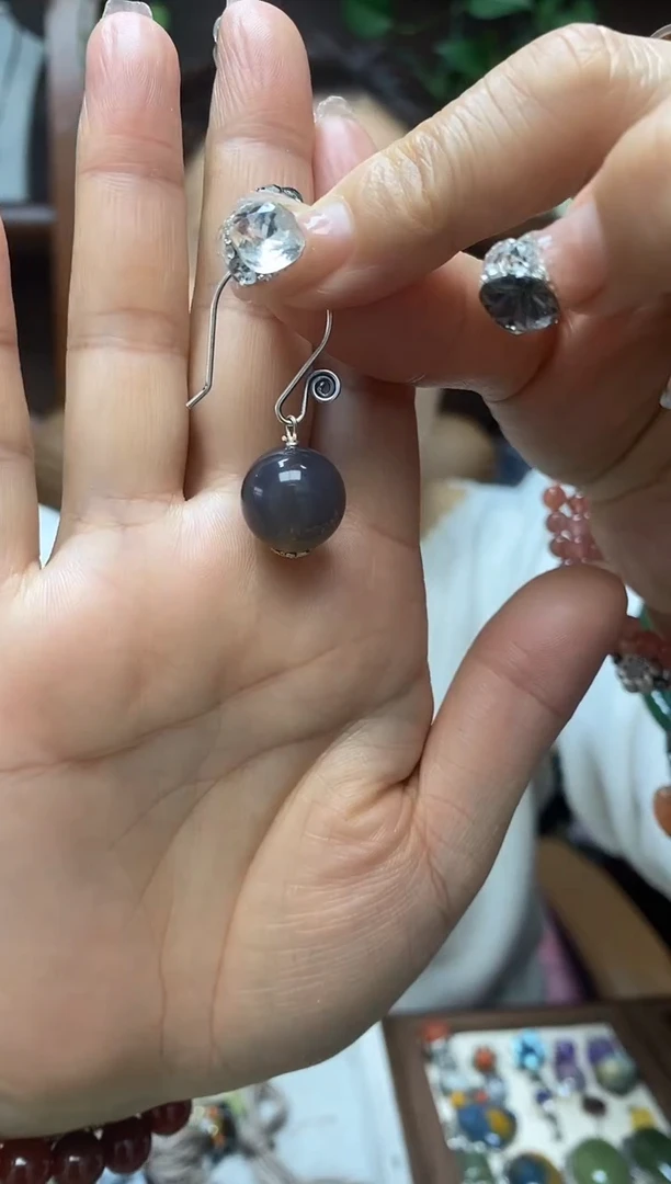 未镶嵌岫玉耳饰多样性发货其中发一