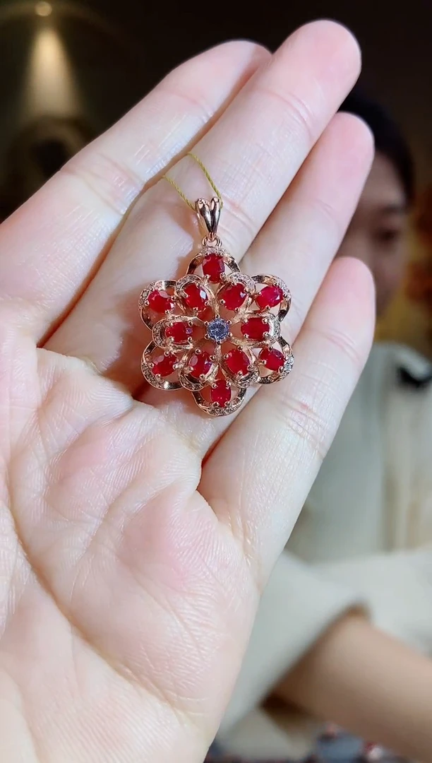 银S925镶嵌颈饰红宝石颈饰