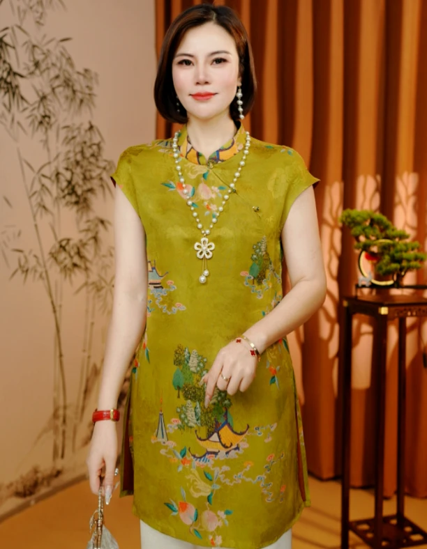 【简兮】2025新款夏季新中式T恤短袖刻花修身显瘦减龄气质款