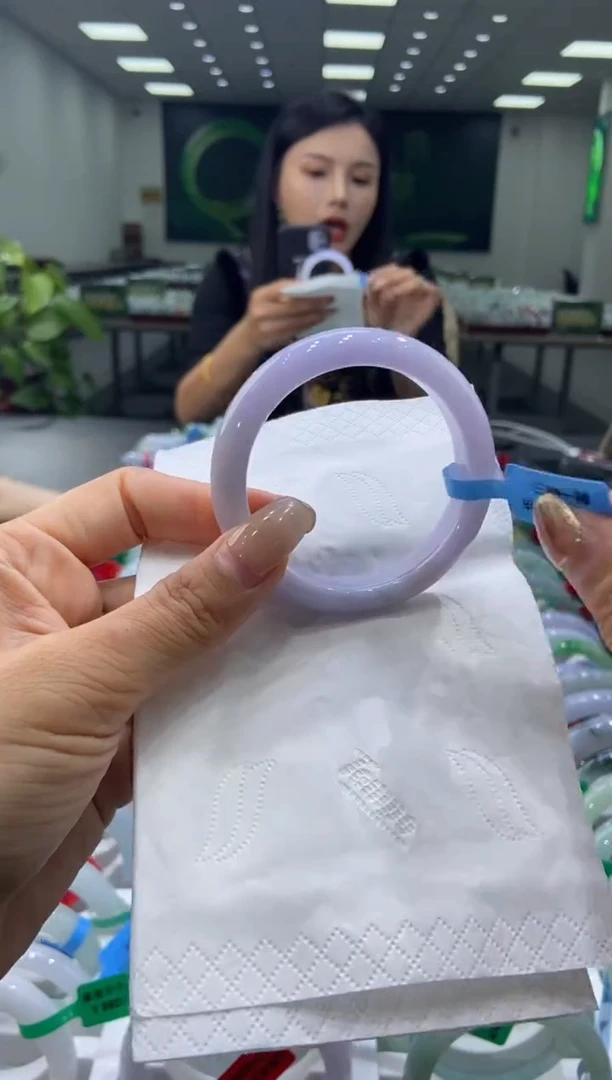 未镶嵌手镯翡翠00008271