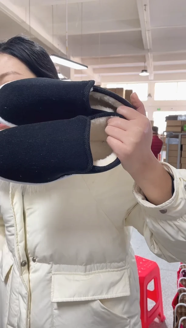 手纳底黑色棉鞋43码