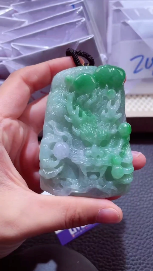 颈饰未镶嵌翡翠00001257