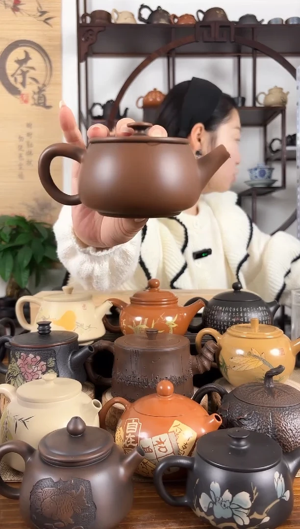 云南建水紫陶茶壶200CC左右平孔