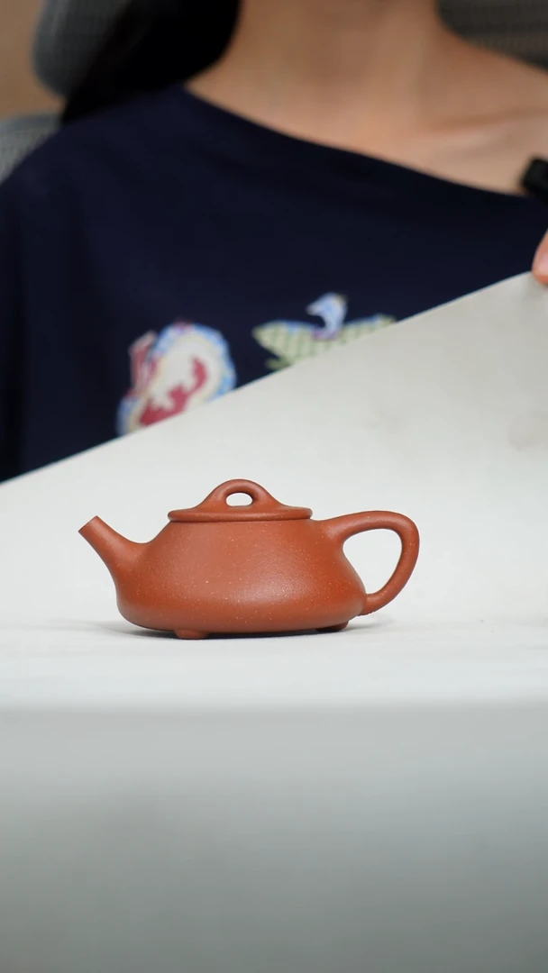 茶壶紫砂爱****肉纯红降坡平盖石瓢