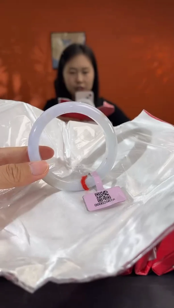 未镶嵌手镯翡翠2     57