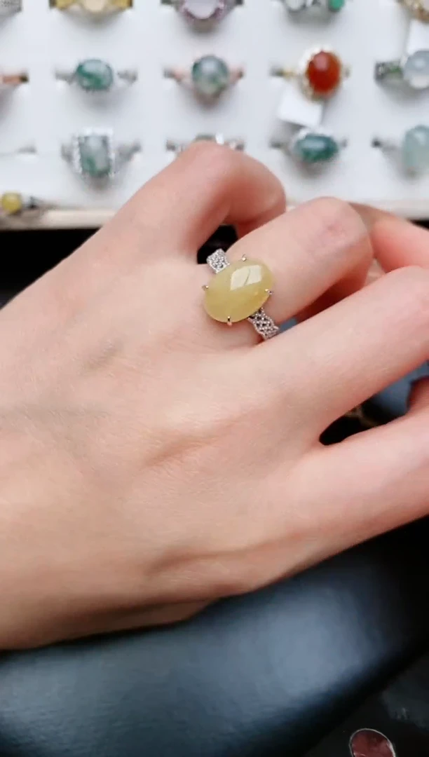 翡翠戒指银S925镶嵌....