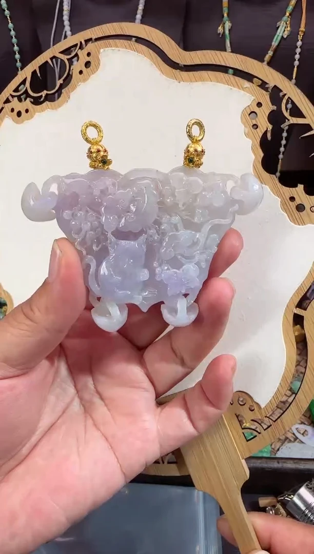 【闪购商品】翡翠颈饰未镶嵌拍照