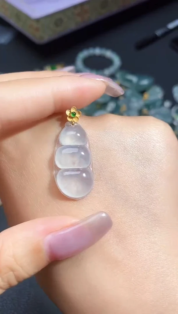 翡翠18K金镶嵌颈饰250524257