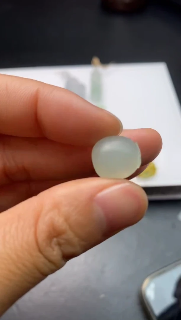 【闪购商品】定制翡翠未镶嵌翡翠毛货~