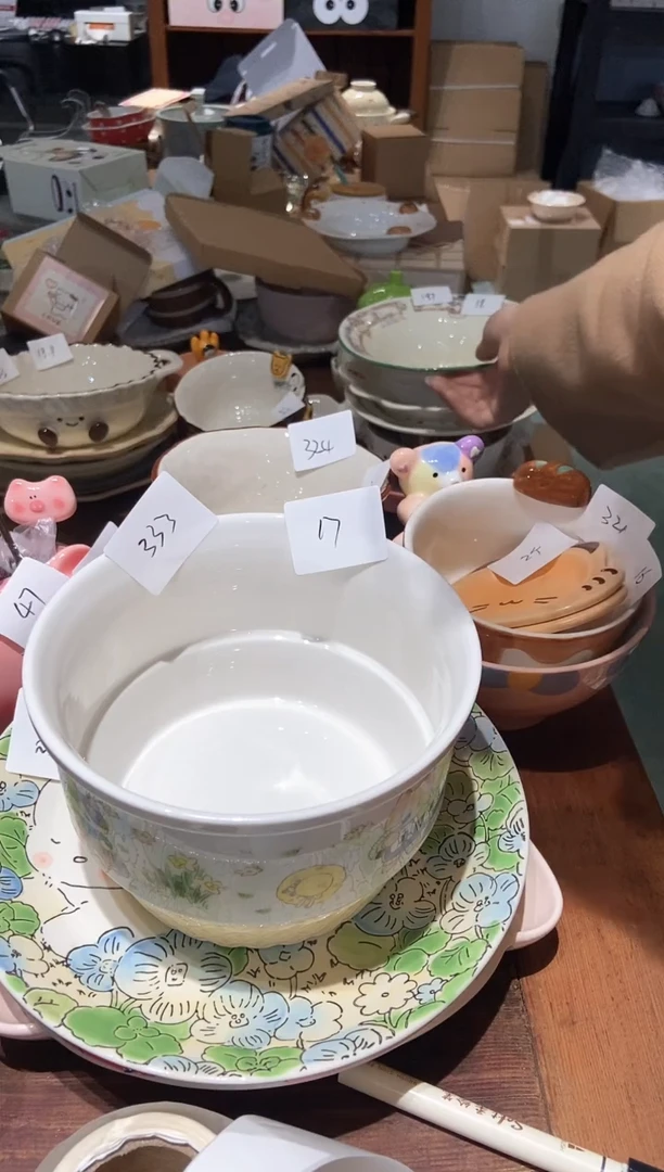瓷333 铜钱小猫 瑕疵