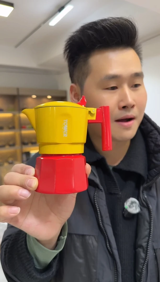 单壶【英国TOWER】钛内胆6代双阀2杯摩卡咖啡壶【黄红】