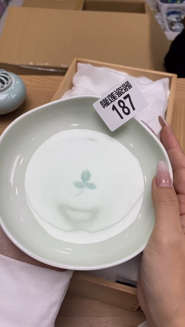 瓷片隆莲全球选好物精选