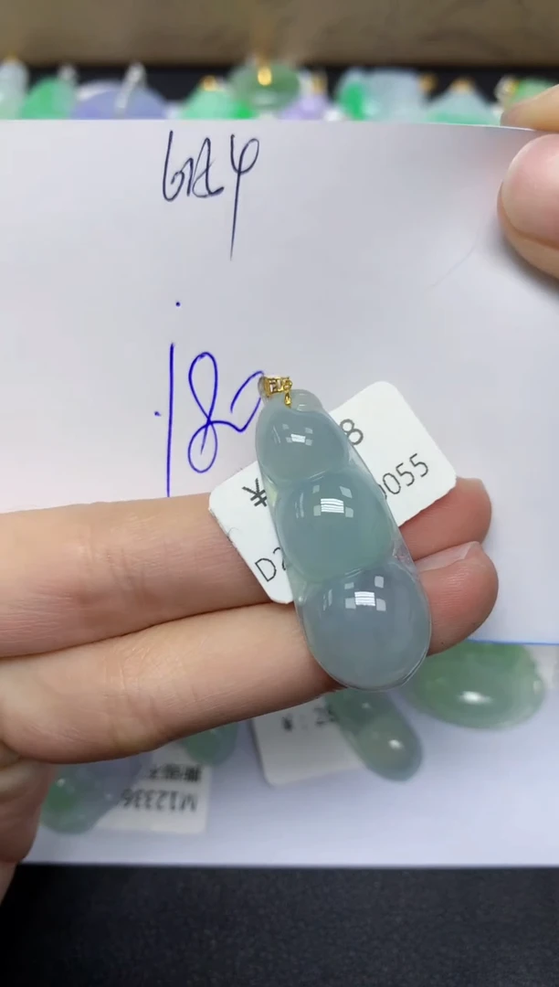 【闪购商品】翡翠颈饰18K金镶嵌天然翡翠A货