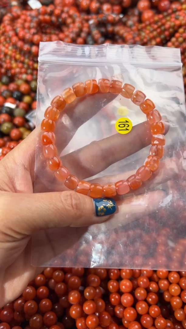 未镶嵌手串南红玛瑙1