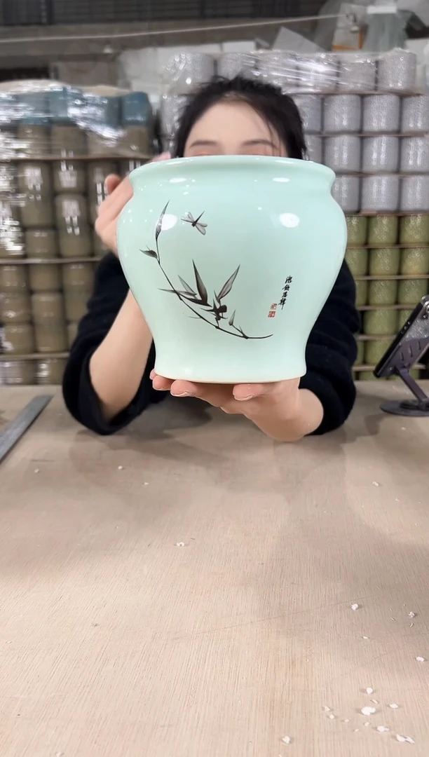 【闪购商品】陶瓷缸形浅绿竹子13x13