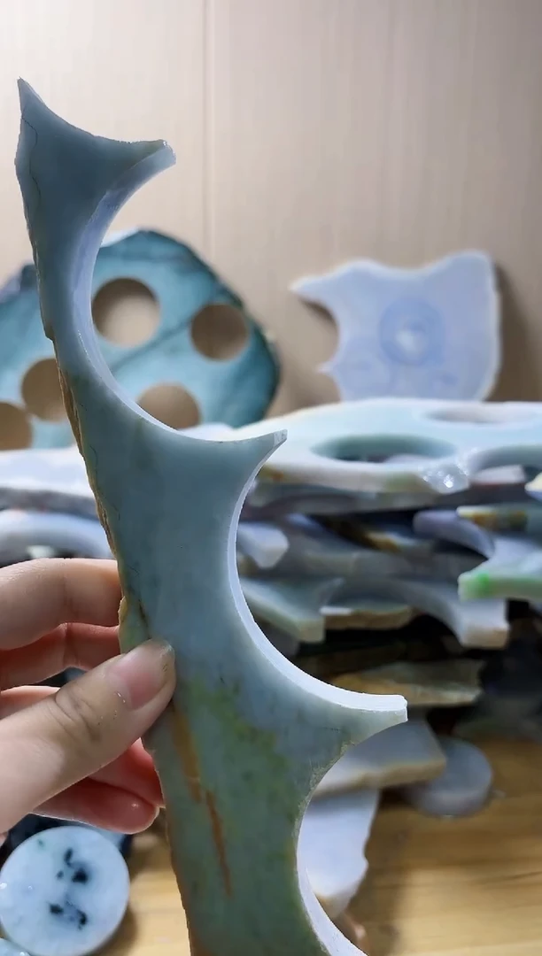 翡翠未镶嵌颈饰翡翠A货 姜谭348