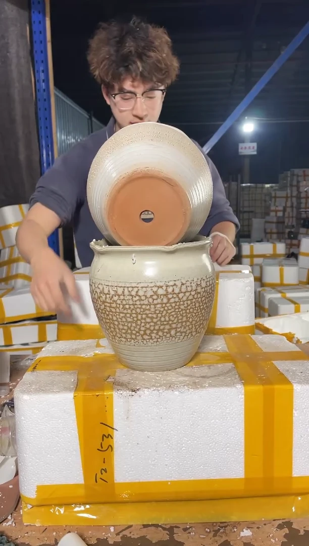 紫砂花盆宜兴紫砂粗陶花盆19-19两个同款