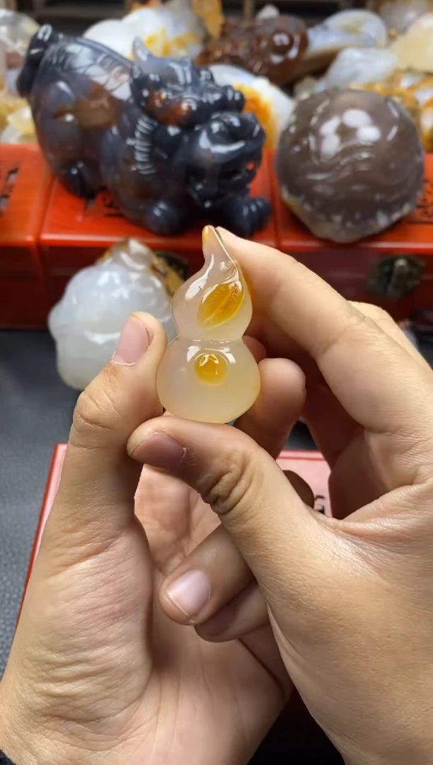 未镶嵌手把玛瑙/玉髓用****700