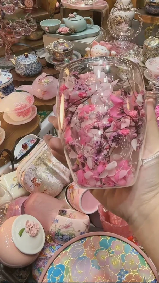 粉色花杯粉色花杯