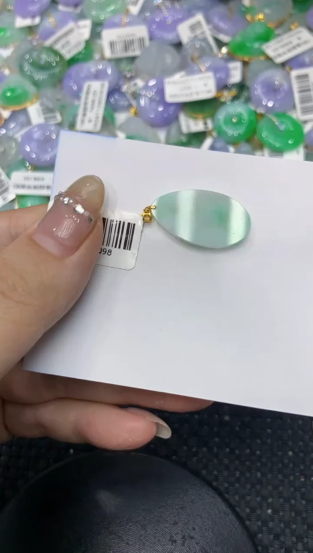 【闪购商品】翡翠颈饰18K金镶嵌2222222222