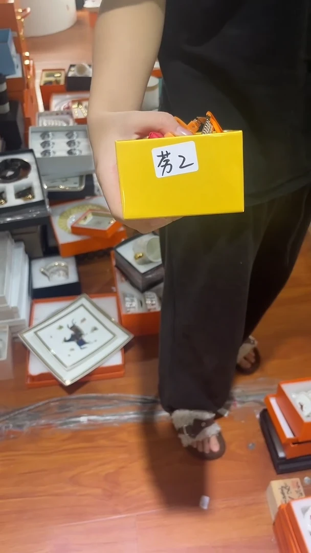 杯鸿辉家品牌瓷器，京东包邮！