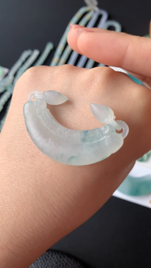 定制翡翠未镶嵌0901928685