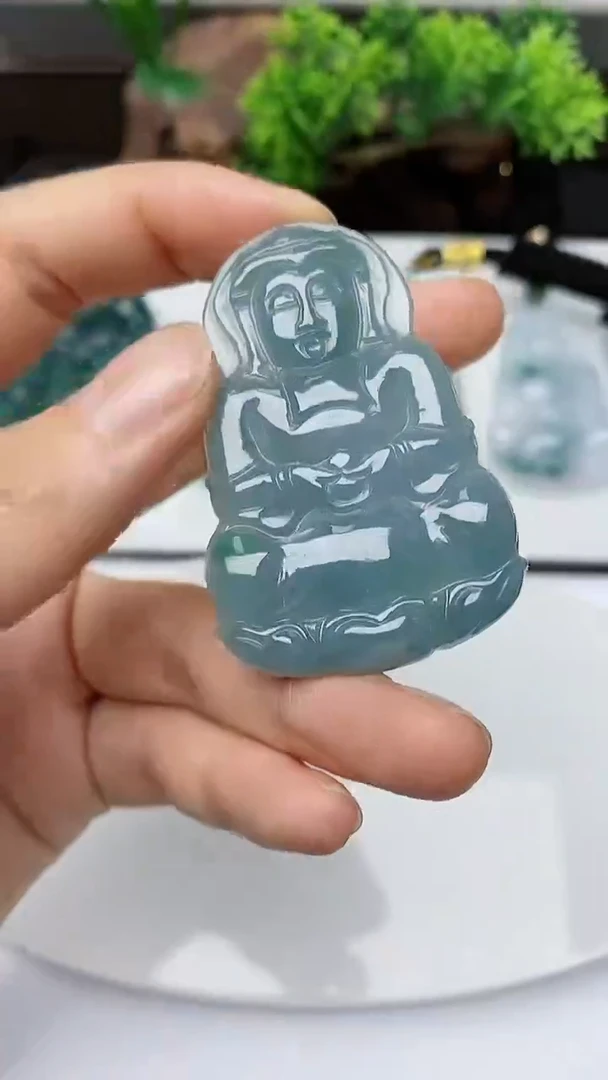 【闪购商品】翡翠颈饰未镶嵌