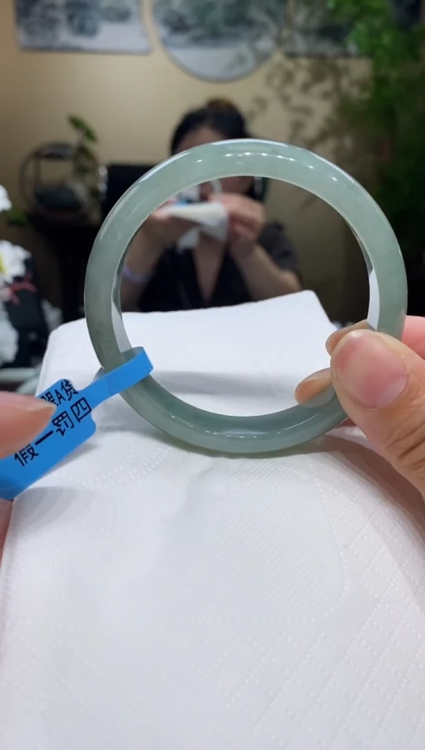 翡翠手镯未镶嵌翡翠57.6