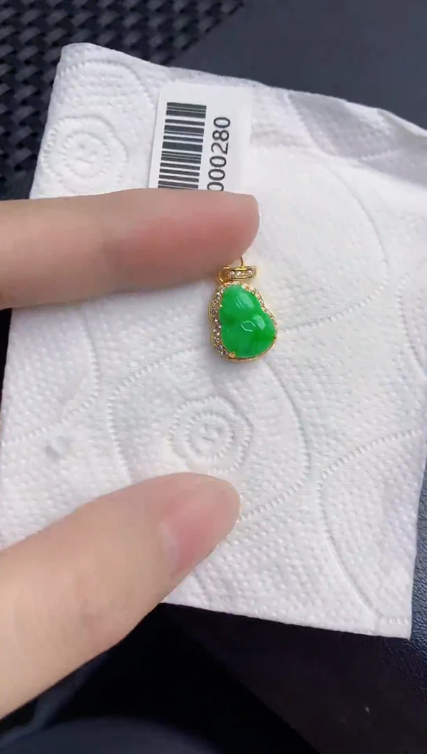 颈饰未镶嵌翡翠天然翡翠缅甸A货