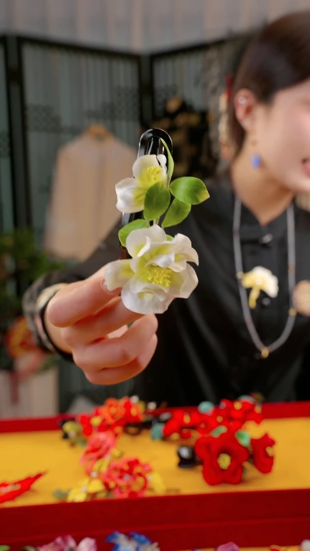 刺绣非遗苏绣绒花手工饰品