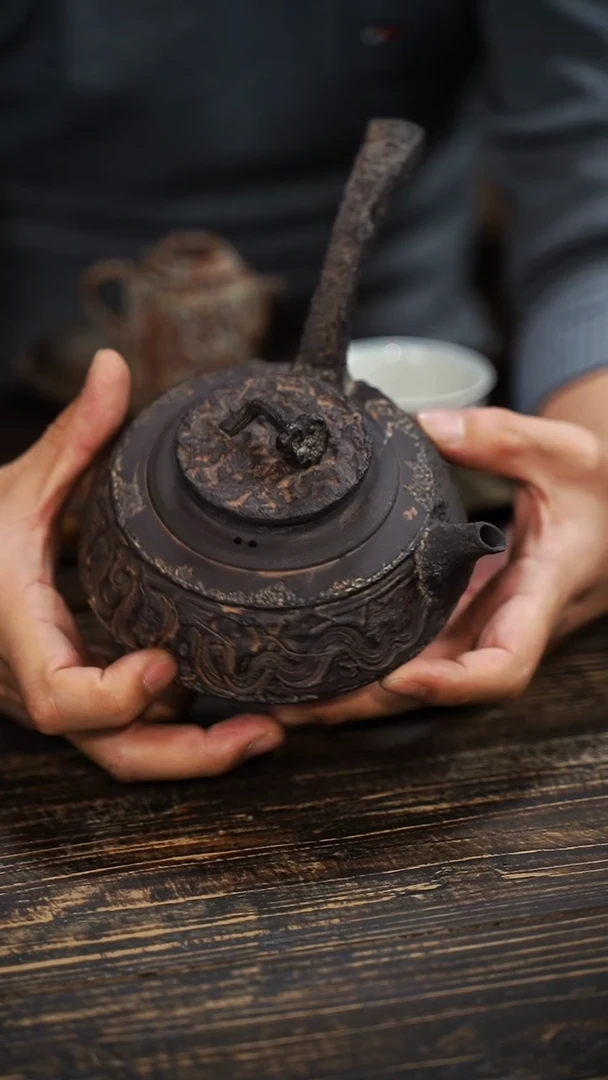 全手工制作 重工  南蛮  耐火紫砂 灵芝摘 煮水壶 700cc