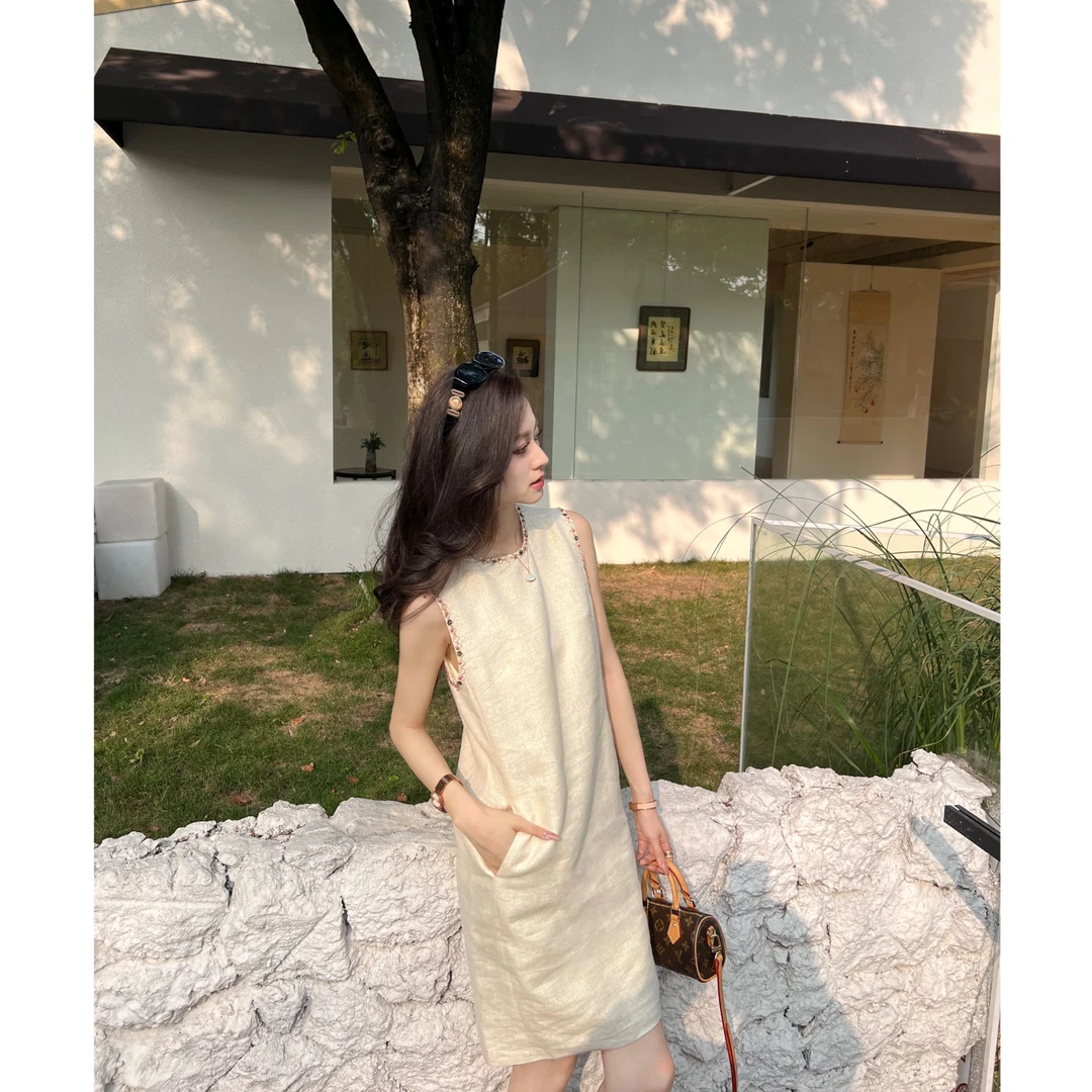 【繁星】夏季新款高级气质感彩色钉珠圆领金色麻小香风连衣裙829