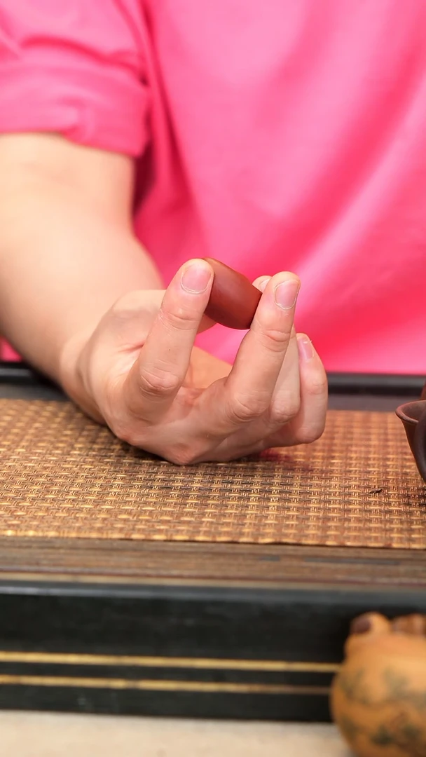 茶壶紫砂1《元宝茶宠》朱泥