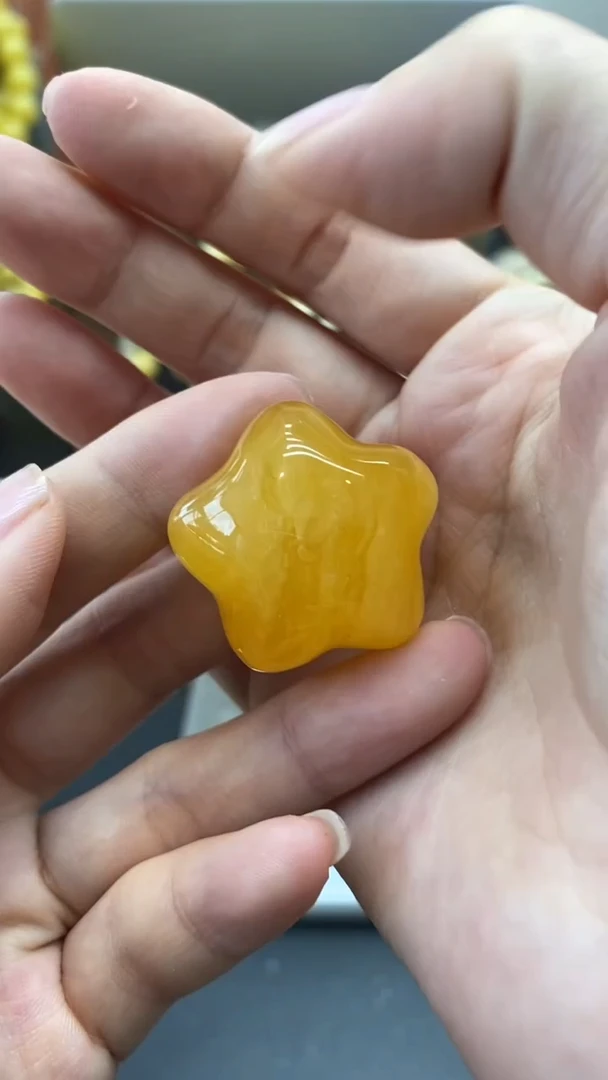 琥珀未镶嵌珠宝奇石1487